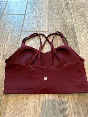 lululemon Like a Cloud l Strappy Sports Bra - Deep Wine - B/C cup - size 8